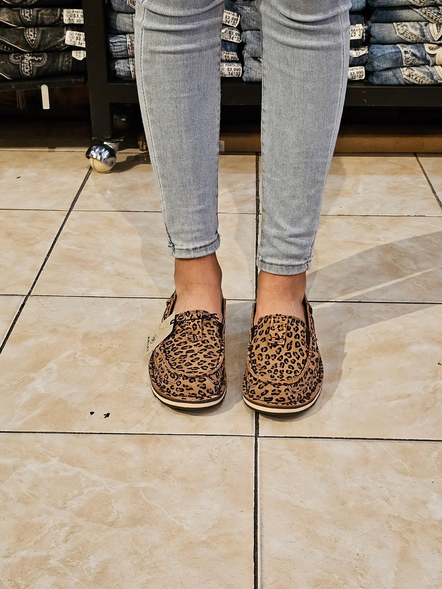 Zapato ariat para dama leopardo