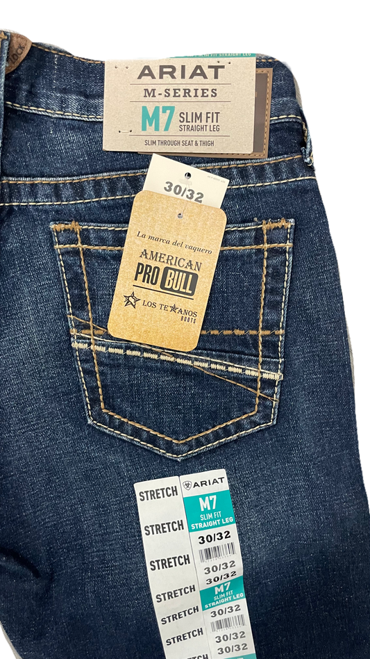 Pantalón M7 Corte Recto stretch Slim fit