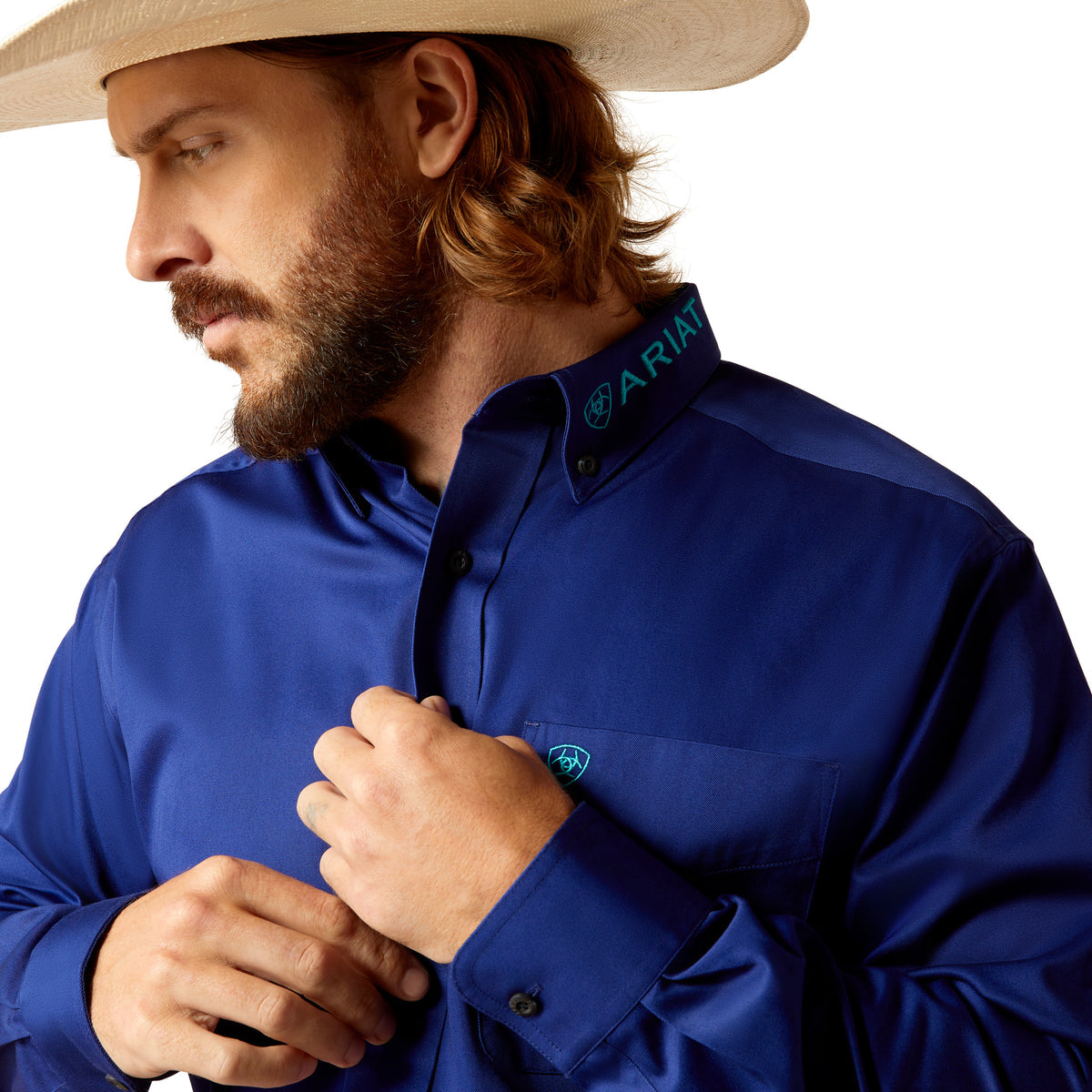 Camisa ariat clasica parahombre azul marino con logo en manga