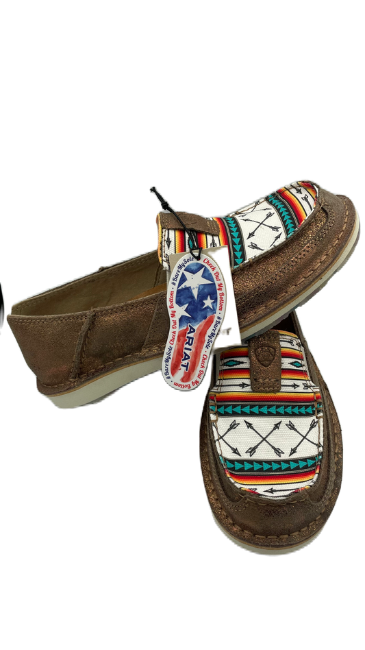 Zapato ariat para dama estampado de flecha azteca