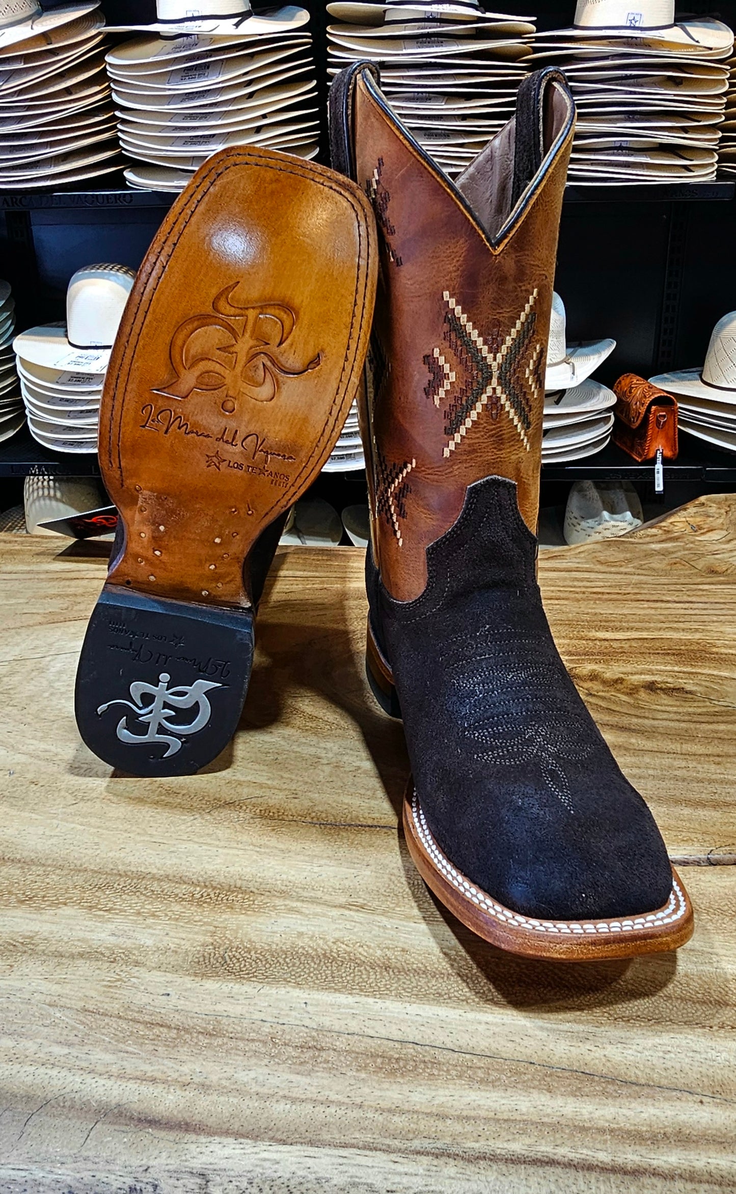 Bota nobuck THR220