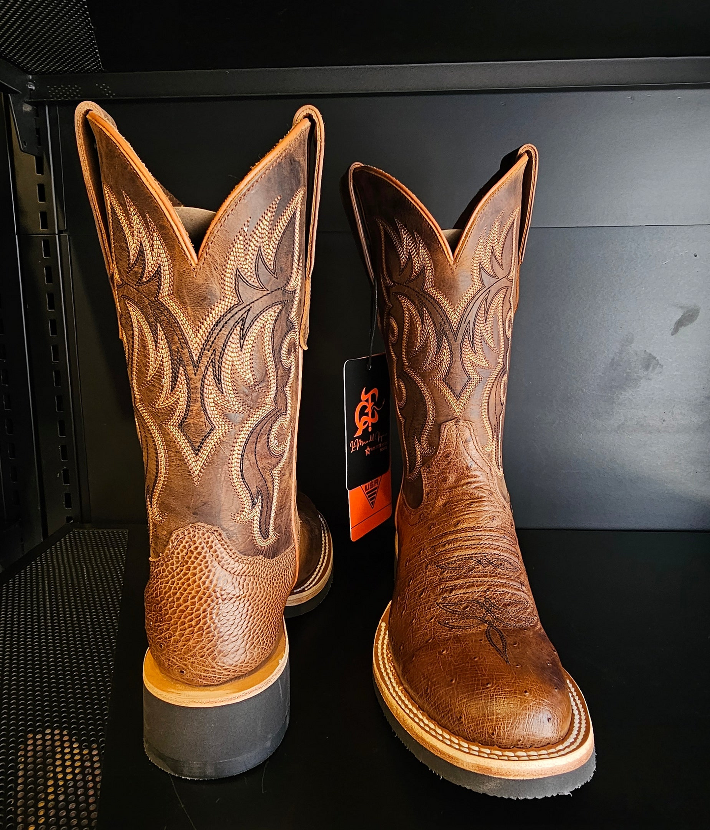 Bota panza de ave (THR7091)