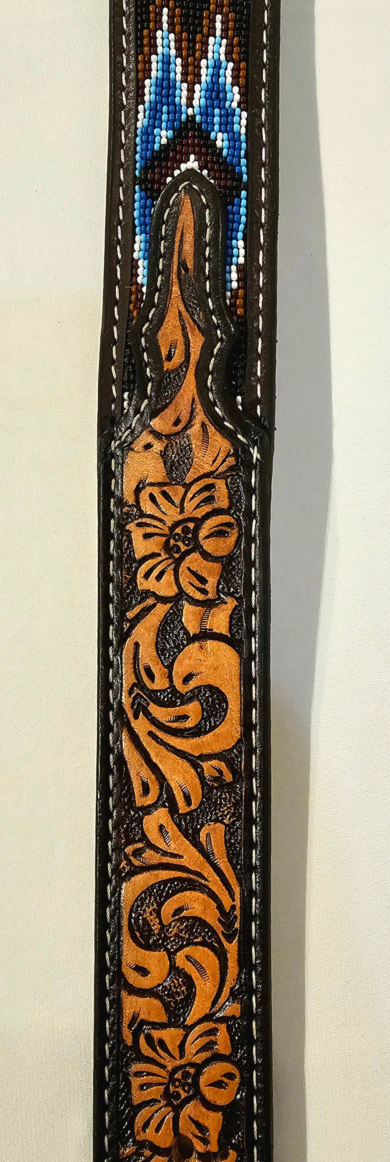 Cinturon chaquira y cincelado