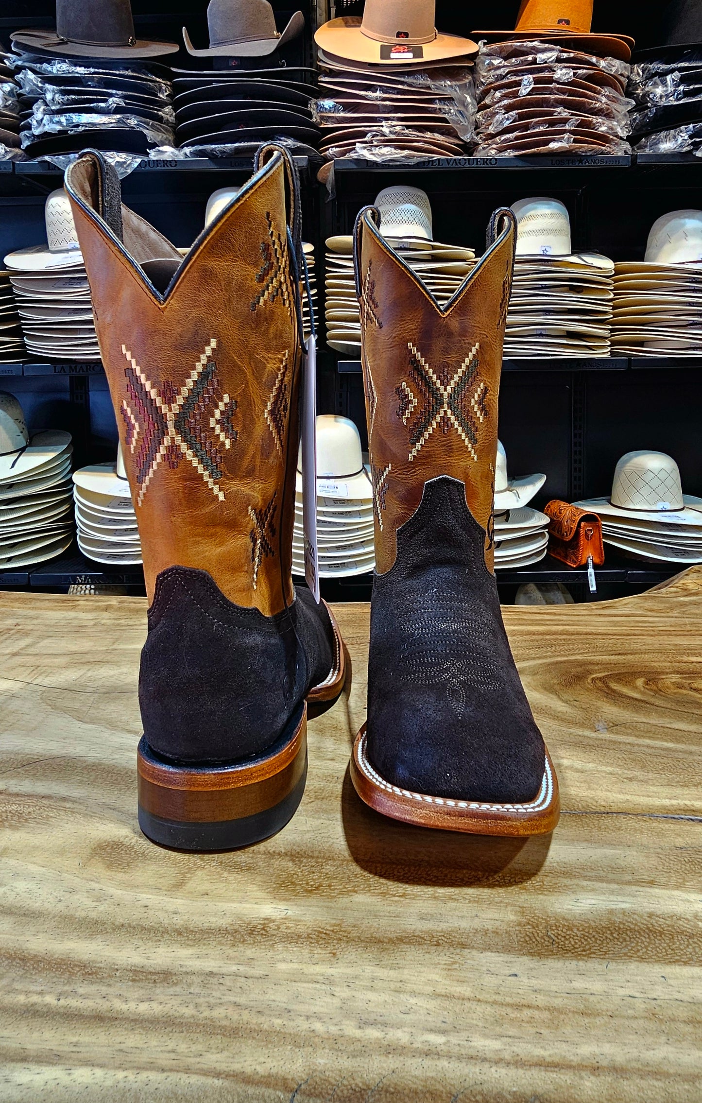 Bota nobuck THR220