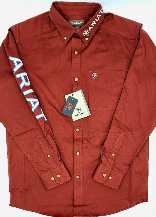 Camisa ARIAT logo vino