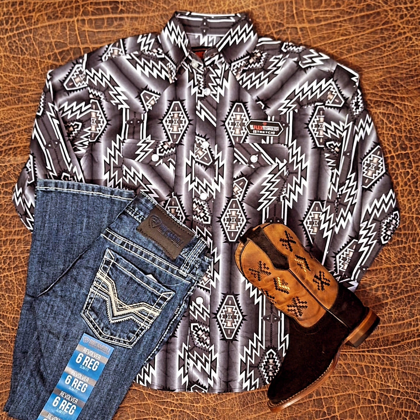 Outfit niño retro blanco negro