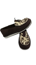 Cargar imagen en el visor de la galería, Zapato ariat para dama pelo de vaca
