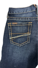 Cargar imagen en el visor de la galería, Pantalón M7 Corte Recto stretch Slim fit
