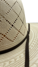 Cargar imagen en el visor de la galería, Sombrero open crown papel de arroz triángulo
