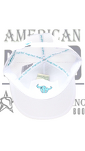 Cargar imagen en el visor de la galería, Gorra de béisbol clásica de Rough Hand blanco
