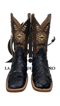 Cargar imagen en el visor de la galería, Bota de pirarucu negro
