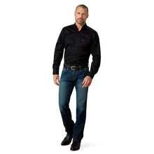 Cargar imagen en el visor de la galería, Camisa Ariat Solid Twill Negro Corte Fitted
