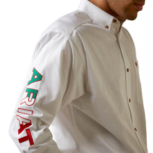 Cargar imagen en el visor de la galería, Camisa TEAM MEX LOGO ARIAT BLANCA
