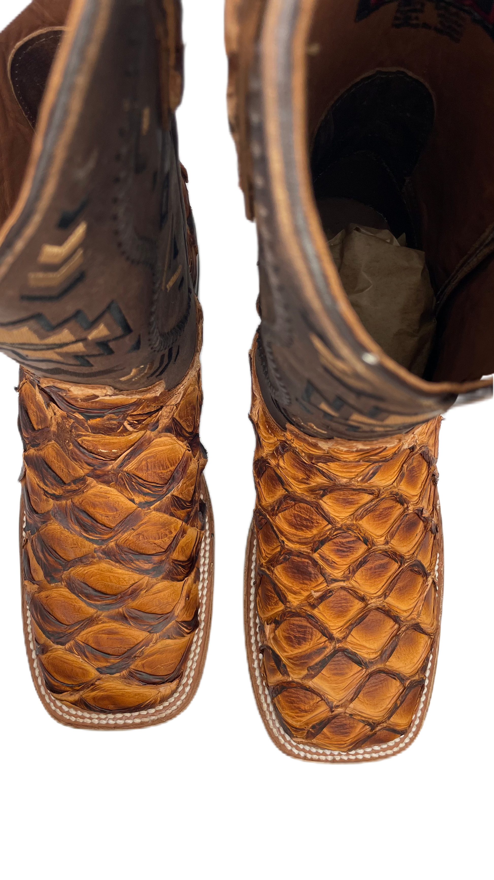 Bota vaquera piel de pescado pirarucu caramelo