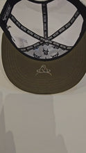 Cargar y reproducir el video en el visor de la galería, Gorra lost calf

