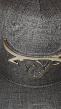 Cargar y reproducir el video en el visor de la galería, Gorra lost calf(herraje metal)
