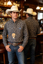 Cargar imagen en el visor de la galería, Camisa geo negro
