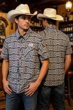 Cargar imagen en el visor de la galería, Camisa gris retro

