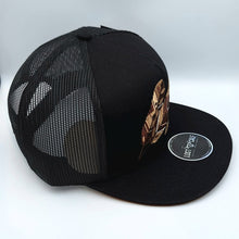 Cargar imagen en el visor de la galería, Gorra (LOST CALFT)pluma cafe
