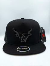 Cargar imagen en el visor de la galería, Gorra LOST CALF (EDICION ESPECIAL BULL) negro
