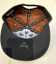 Cargar imagen en el visor de la galería, Gorra lost calf
