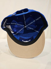 Cargar imagen en el visor de la galería, Gorra rough hand
