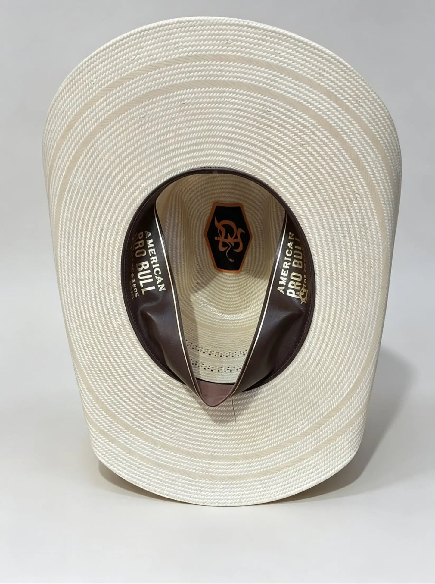 Sombrero oeste